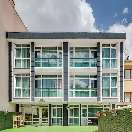 Apartment Lucky Homes