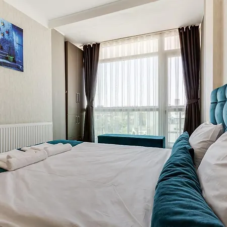 Lucky Homes Apartment *